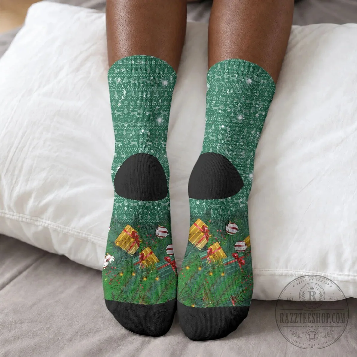 Isom Dart Cowboy Santa Reindeer Christmas Holiday Crew Socks 12 Isom Dart Cowboy Santa Reindeer Christmas Holiday Crew Socks